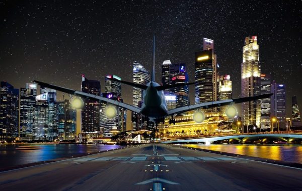 Airplane-landing-at-night