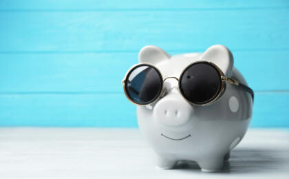 save_money_on_travel_mind_over_money_matters
